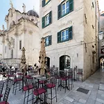 L & L Old Town - One Bedroom Lavander شقة *