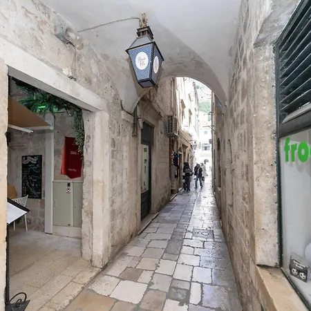 L & L Old Town - One Bedroom Lavander * دوبروفينك